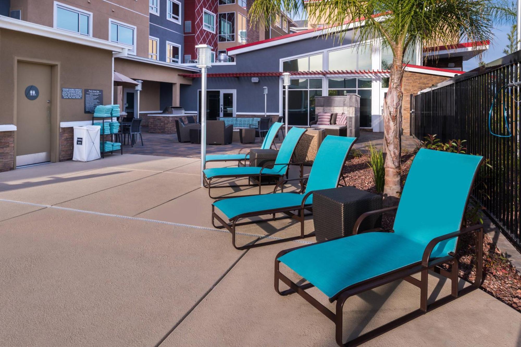 Residence Inn By Marriott Temecula Мурріета Екстер'єр фото